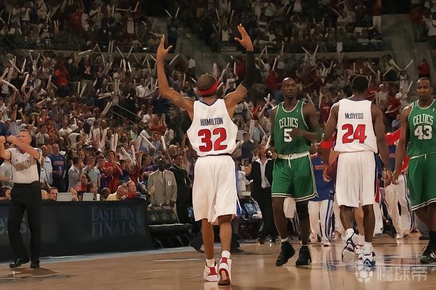 活塞遭遇季后赛主场11连败为历史最长，上次赢球为2008年