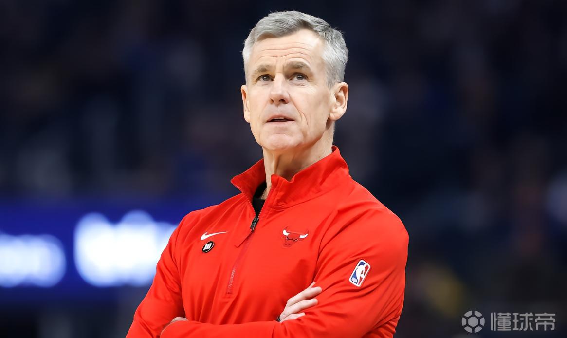 公牛官方：多诺万正式卸任球队主教练；执教6年仅打进1次季后赛