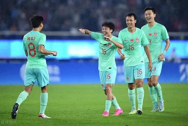 中国十九冶承建的会东金川项目1、2号炉全面进入设备调试阶段